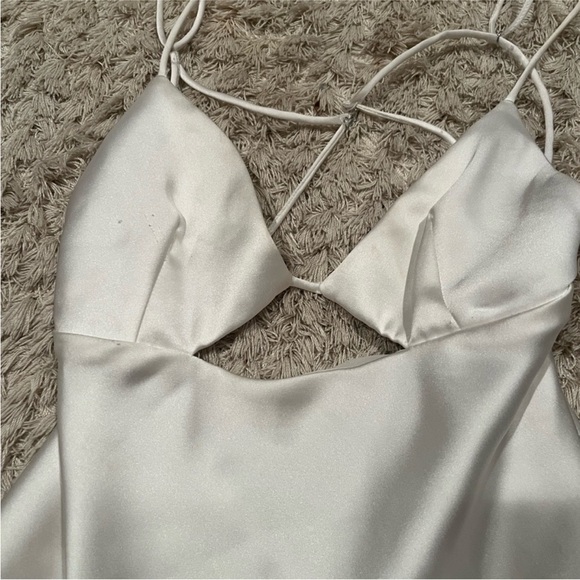 Zara satin dress - Picture 3 of 8